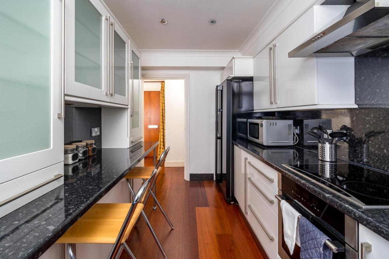 Apartment Stylish Deluxe 2br Duplex - Free Parking - Near Canary Wharf *